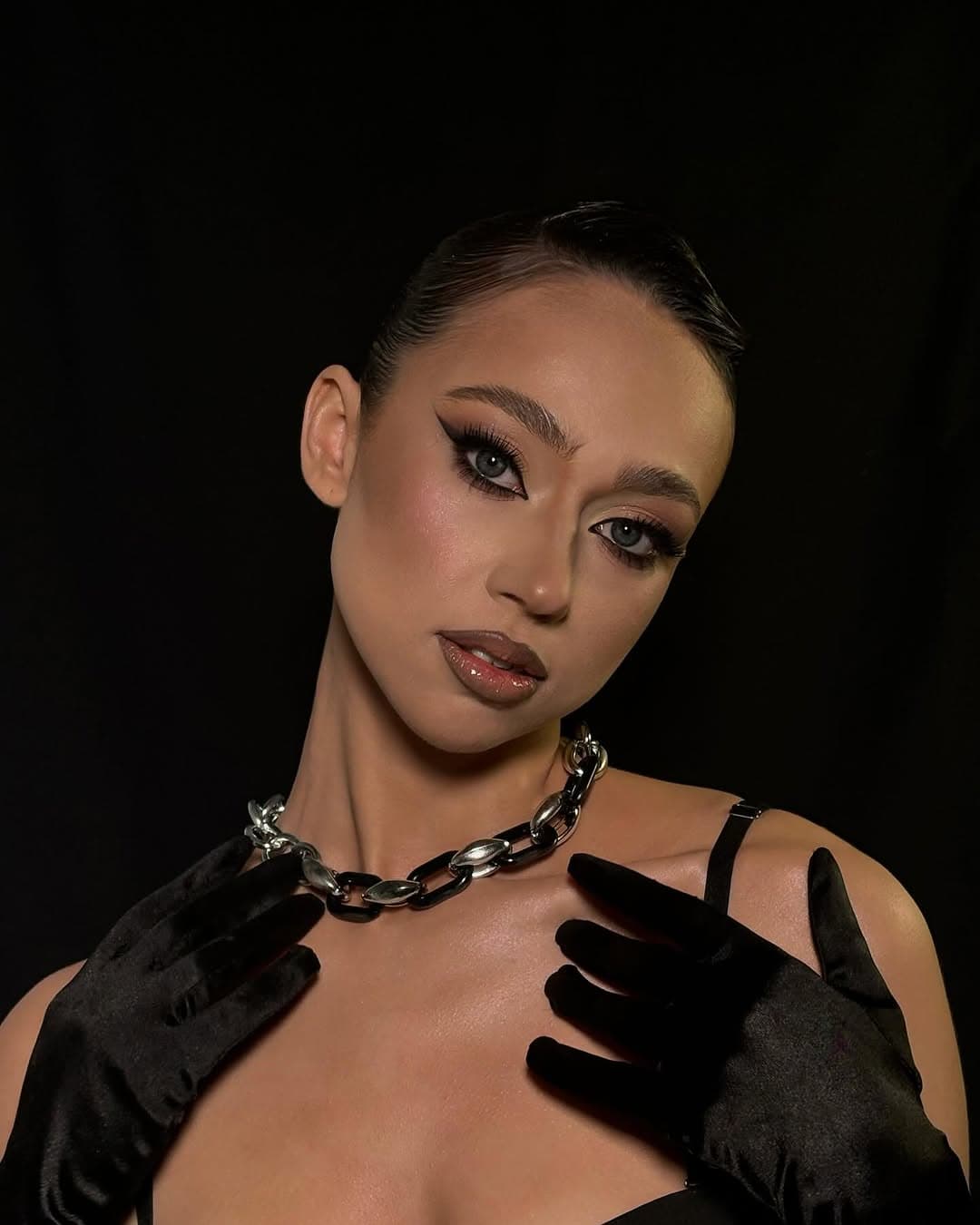 Лена Ленина
