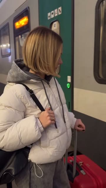 Анна Шутова