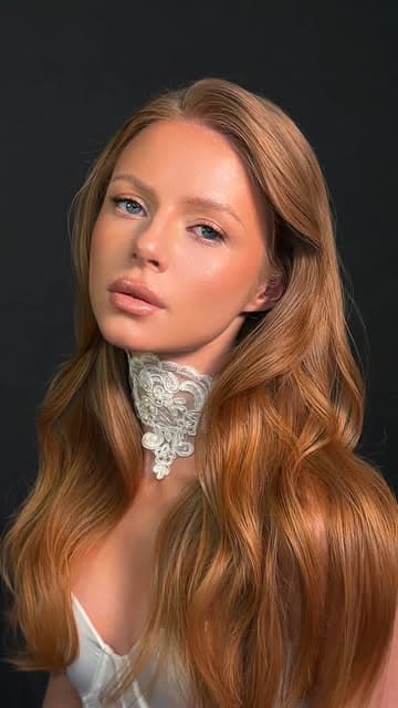 Полина