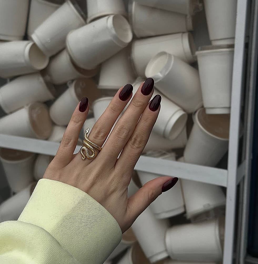 Luzai Nails