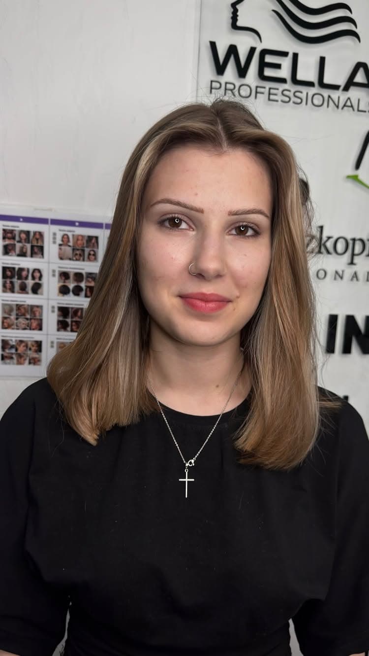 Елена Олехнович